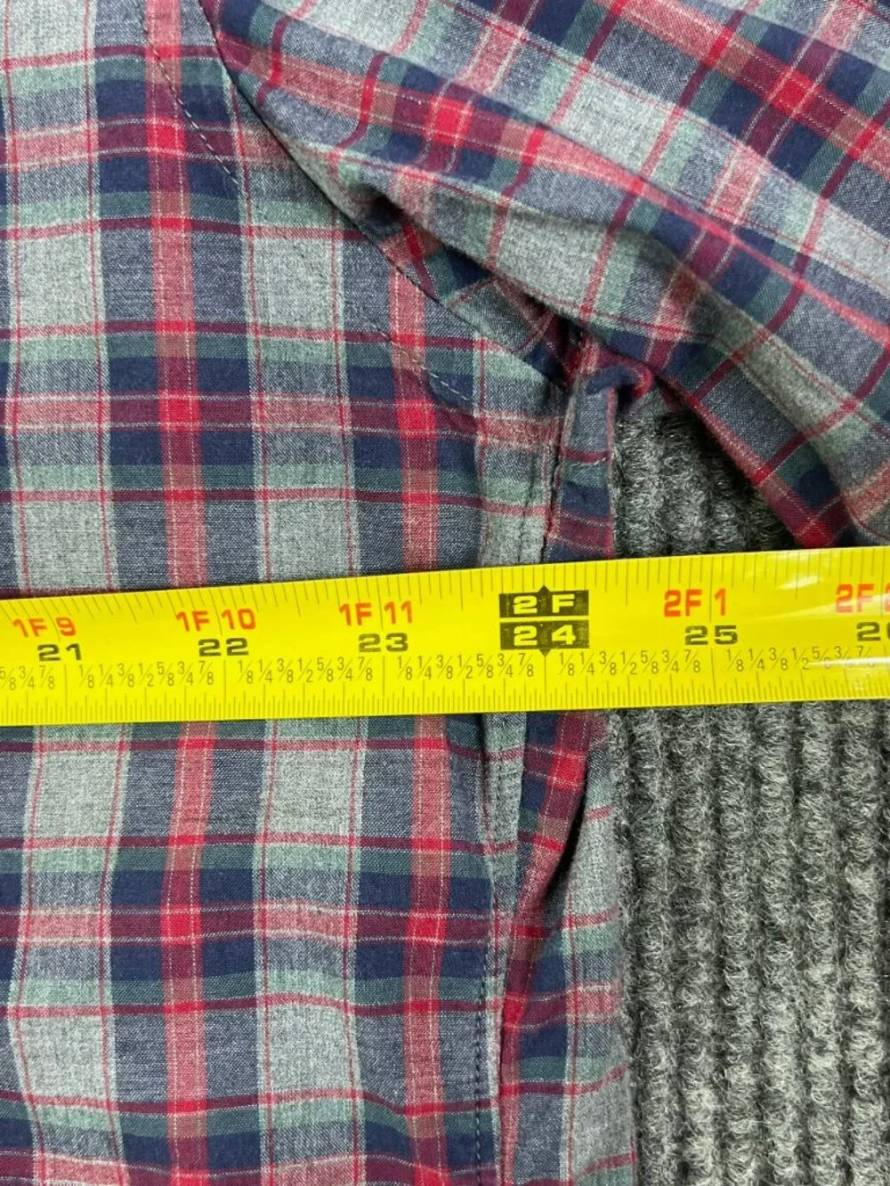 Share J.Crew Secret Wash Shirt Mens XL Lightweight Stretch Plaid Button Down